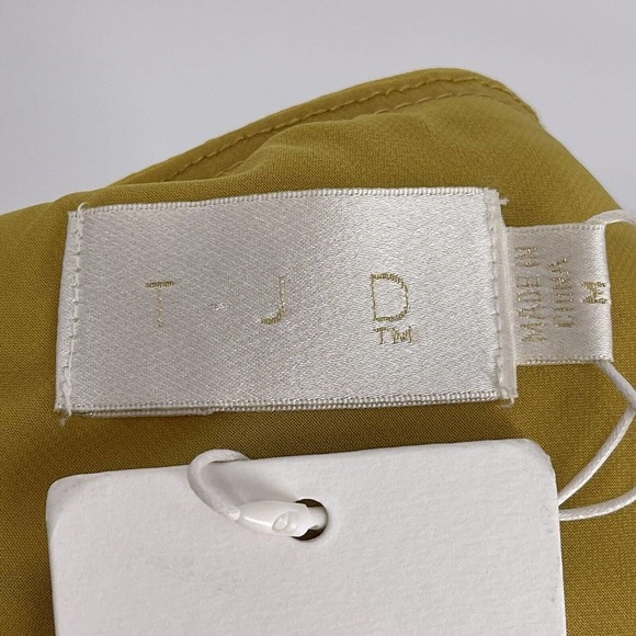 The Jetset Diaries Topaz Jumpsuit Gold Draped Neck Split Leg New Size Medium - Picture 4 of 7